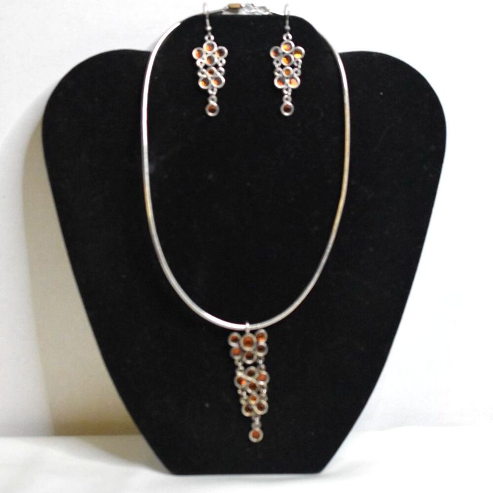 Stylish Amber Rhinestone  Silver Tone 2" Pendant 1.5" Earrings 16" Necklace Set